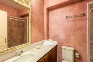 Private villa Bathroom