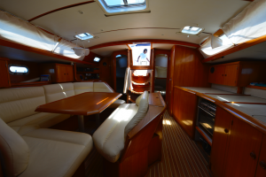 luxury Sailing Yacht Amitriti