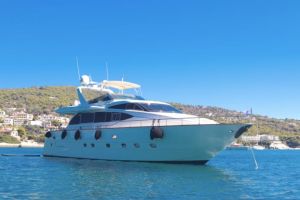 luxury Sailing Yacht Athens